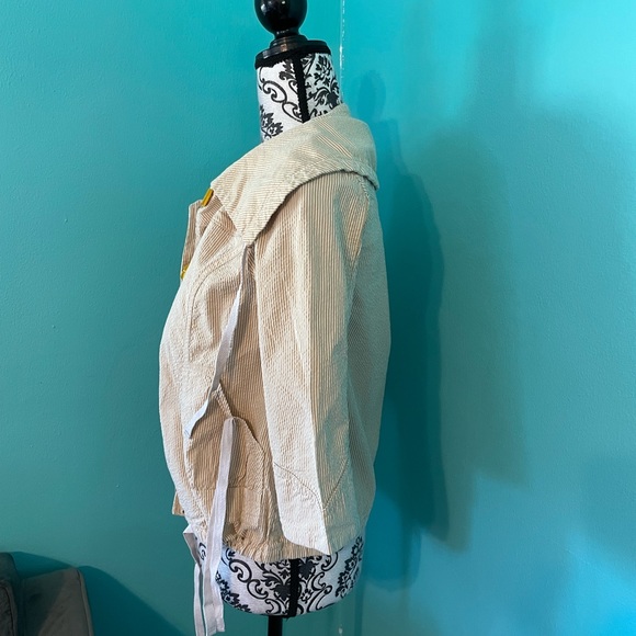 EUC Women’s ANTHRO Tulle Striped Drawstring Neck Short Jacket Size Medium - Picture 2 of 8